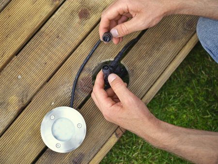 Lampa Ogrodowa Zewnętrzna LED Reflektor Wbijany Solarny 1W 70lm 3000K IP44 Srebrny Endura Ledvance