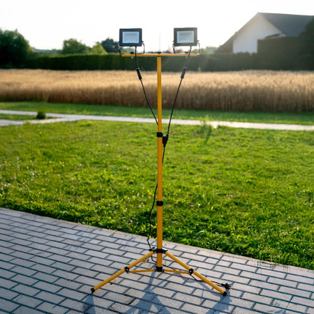 Naświetlacz LED ZUNA2 Halogen Lampa 2x 30W 4000K na Statywie + Przewód + Złącze Hermetyczne LUMILED