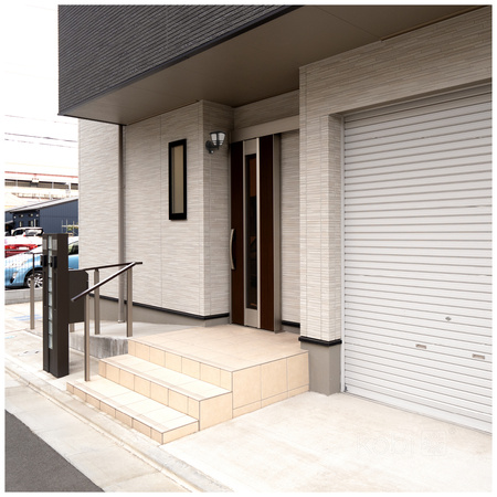 Lampa Ogrodowa Kinkiet Elewacyjny Zewnętrzny E27 IP54 Czarna Tevio Kobi