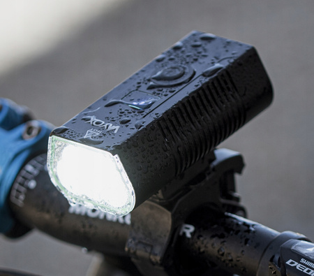 Latarka Lampka Przednia Rowerowa LED USB-C Uchwyt 6 Trybów 1020lm IP65 Funkcja Powerbank VAYOX