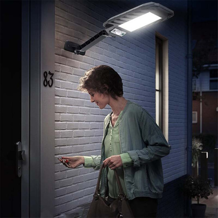 Lampa uliczna latarnia solarna LED 10W IP65 czujnik ruchu + Uchwyt + Pilot