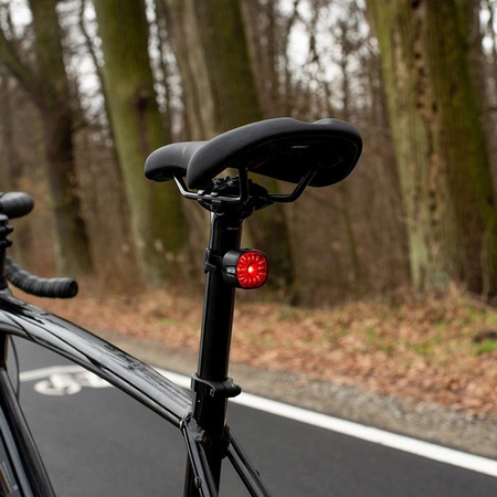 Lampka Latarka Rowerowa Tylna Czerwona SMART USB-C 6 Trybów IP66 MOCNA VAYOX