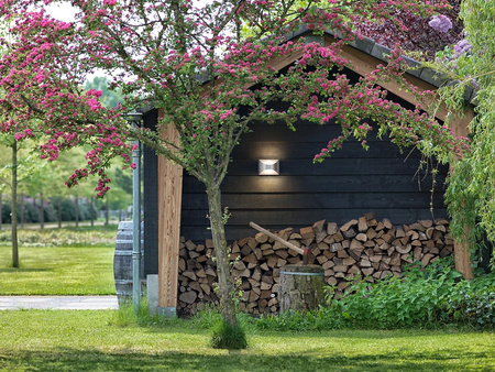 Lampa Ogrodowa LED Kinkiet Elewacyjny HERB IR myGarden 6W 2700K IP44 z Czujnikiem Ruchu Srebrna PHILIPS