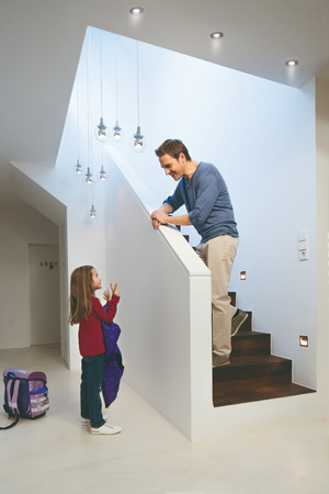 Żarówka LED MR16 Reflektor GU5.3 6.3W = 35W 355lm 2700K Ciepła 36° CRI97 PARATHOM PRO Osram