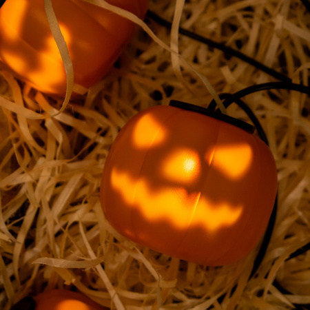 Girlanda Bateryjna 8xLED Ozdobne Dynie 4,45m Lampki Halloween + USB C