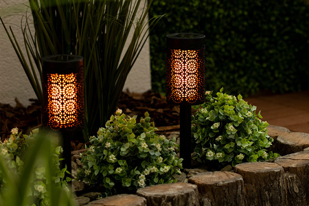 Lampa Solarna Ogrodowa LED Wbijana Pochodnia 39cm IP44 Czujnik Zmierzchu