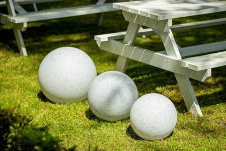 Lampa Zewnętrzna Ogrodowa Wbijana 230V E27 KULA 30cm Kamienna