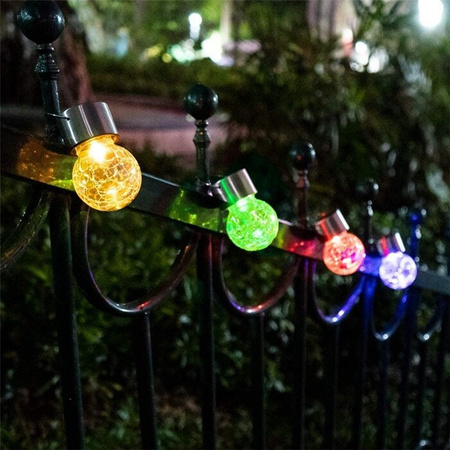 Lampa ogrodowa LED solarna wisząca KULKA LED RGB szklana czarna efekt pękniętego szkła