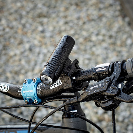 Latarka Lampka Przednia Rowerowa LED USB-C Uchwyt 5 Trybów 450lm IPX6 VAYOX