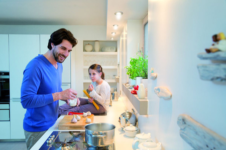 Żarówka LED GU5.3 MR16 4,4W = 35W 345lm 2700K Ciepła 36° 12V PHILIPS