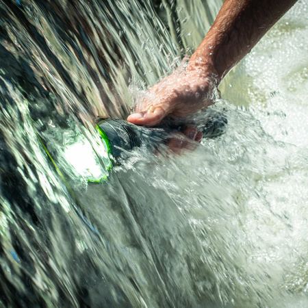 Latarka Taktyczna LED Wodoodporna Akumulator USB- C 10000lm IPX7 / OB 4 Vayox