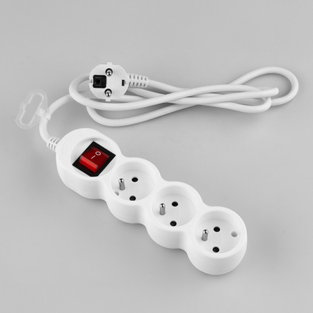Przedłużacz Sieciowy Kabel z Uziemieniem Listwa Zasilająca 3 Gniazda 1.5m Włącznik ON/OFF Biały Sznur Lendo Lumiled