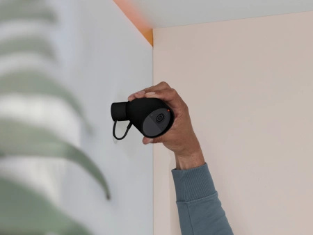 Kamera Przewodowa Zewnętrzna IP 2K QHD 1440p CMOS Czarna Zigbee WiFi SMART Security Camera Secure Philips HUE