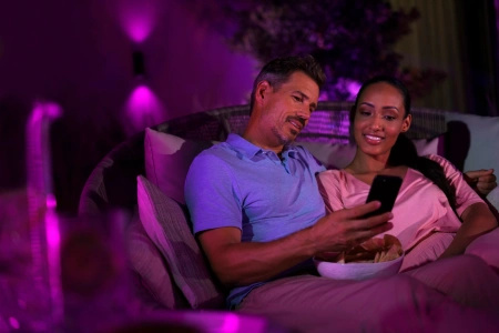 Kinkiet Ogrodowy LED Lampa Zewnętrzna Elewacyjna 15.8W 1180lm IP44 White and Color Ambiance RGB + TW Srebrna Inteligentna SMART Zigbee Bluetooth Resonate Philips HUE