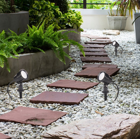 Lampa LED Ogrodowa Zewnętrzna Reflektor SERGIO 7W 2700K Wbijana Czarna Nowoczesna