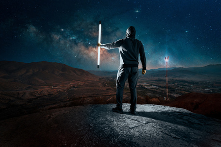 Świetlówka LED G13 T8 20W = 36W 2400lm 4000K Neutralna 190° 120cm LED TUBE EM ULTRA OUTPUT Osram