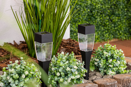 Lampa Solarna Ogrodowa LED Wbijana 5500-6000K IP44 Czujnik Zmierzchu