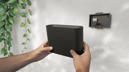 Kinkiet Ogrodowy LED Lampa Zewnętrzna Elewacyjna 20.4W 1020lm IP44 White and Color Ambiance RGB + TW Czarna Inteligentna SMART Zigbee Bluetooth Dymera Philips HUE