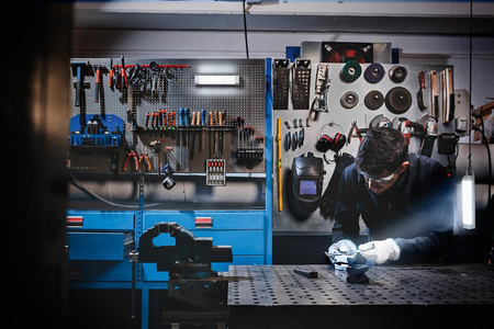 Lampka LED Podszafkowa Listwa 6.9W 400lm 6500K Zimna Ściemnialna Biały Linear Ledvance