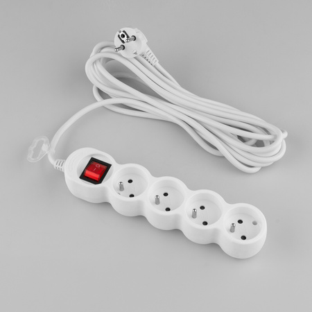 Przedłużacz Sieciowy Kabel z Uziemieniem Listwa Zasilająca 4 Gniazda 5m Włącznik ON/OFF Biały Sznur Lendo Lumiled