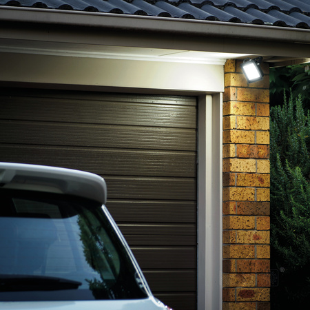 Naświetlacz LED Zewnętrzny Ogrodowy 30W 2505lm 4000K Neutralny 120° IP65 IK05 Czarny MH Kobi