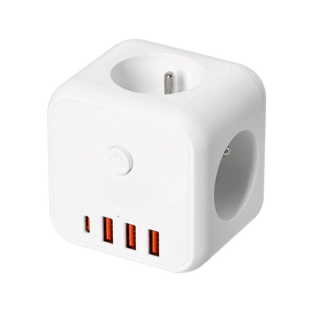 Rozgałęźnik LINEA PRO CUBE 3x230V Uziemienie Wyłącznik + 4xUSB Biały KOBI 