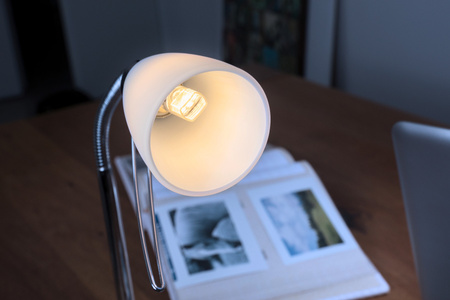 Żarówka LED KASPUŁKA G9 2,6W = 25W 300lm 2700K Ciepła 300° PHILIPS Ściemnialna