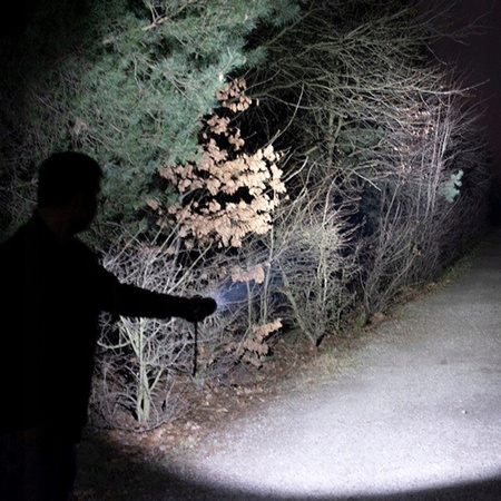 Latarka Aluminiowa LED Ręczna Taktyczna Bateryjna 2xAA 150lm DURACELL