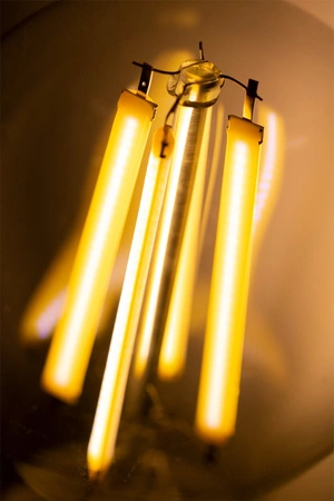 Żarówka LED E27 A60 7W = 60W 806lm 4000K Neutralna 360° FILAMENT LUMILED