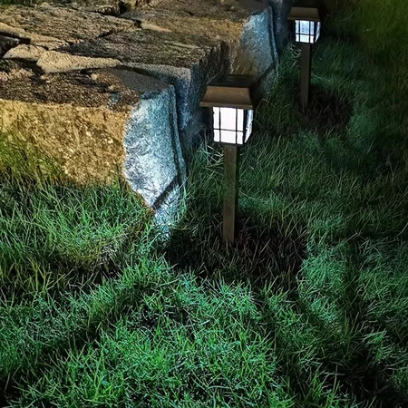 Lampa Solarna Ogrodowa LED Wbijana Latarenka IP44 33cm Czujnik Zmierzchu ASTRUM LUMILED