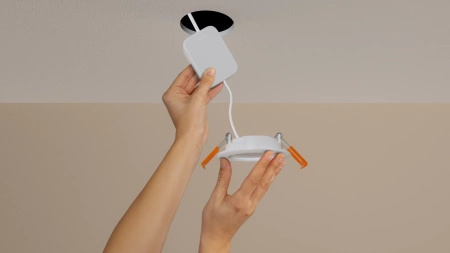 Panel LED Oprawa Podtynkowa Wpuszczana 8.3W 1000lm IP44 White and Color Ambiance RGB + TW Biała Inteligentna SMART Zigbee Bluetooth Slim Downlights Philips HUE