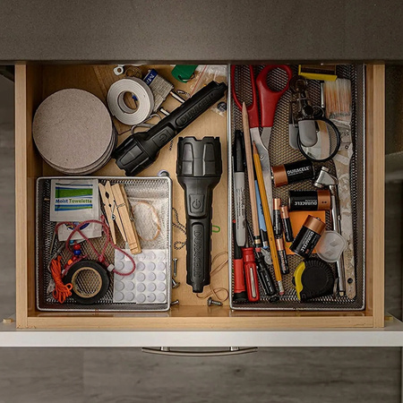 Latarka Gumowa LED Ręczna Bateryjna 2xAAA 80lm DURACELL