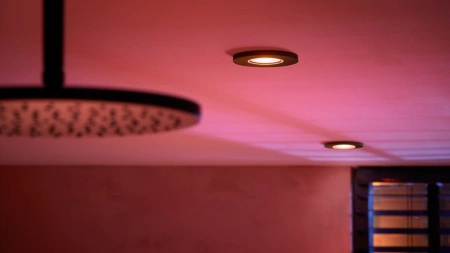 Oprawa Podtynkowa Wpuszczana LED Hermetyczna IP44 Łazienkowa 4.2W 400lm IP44 White and Color Ambiance RGB + TW Czarna Inteligentna SMART Zigbee Bluetooth Xamento Philips HUE