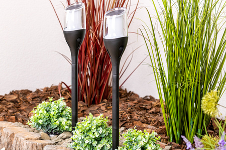 Zestaw 4x Lampa LED ogrodowa Pochodnia Solarna Słupek 65 cm Płomień Czujnik Zmierzchu