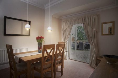 Lampa Sufitowa Wisząca Dekoracyjna E27 Zwis Biały Decor Ledvance