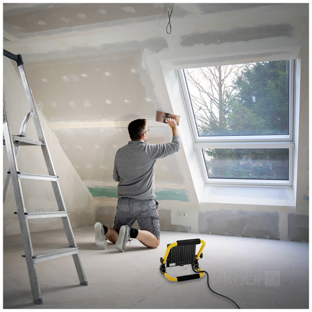 Naświetlacz LED Zewnętrzny Ogrodowy 100W 8500lm 4000K Neutralny 110° IP54 IK06 Czarny Żółty Tigra Kobi