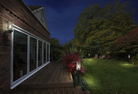 Lampa Ogrodowa Zewnętrzna Kinkiet Elewacyjny LED E27 IP44 IK03 Szary Endura Ledvance