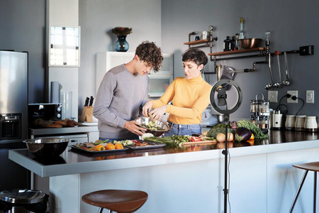 Lampa Stojąca Podłogowa Pierścień Mobilny LED do Selfie 6W 250lm CCT 26cm Bluetooth LEDVANCE + Pilot