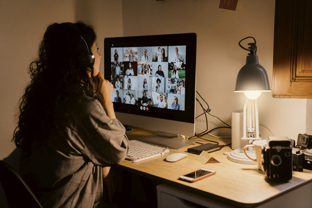 Żarówka LED E27 9W = 40W 750lm CCT Ściemnialna SMART+ WiFi Sun@Home Ledvance