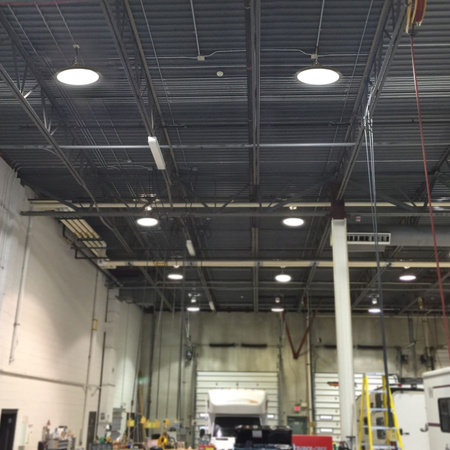 Lampa Oprawa LED High-Bay 100W 16200lm 5000K Neutralny 90° IP65 IK07 mAh Wisząca Czarna VIDEX