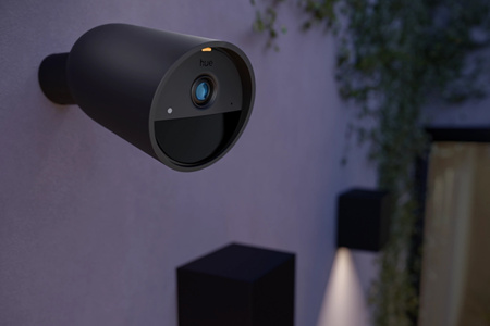 Kamera Zewnętrzna Bateryjna Akumulatorowa IP 1080p Full HD CMOS Czarna Zigbee WiFi SMART Security Camera Secure Philips HUE