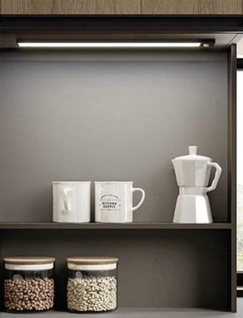 Lampka Podszafkowa LED Listwa Meblowa 2W 4500K 30cm z Czujnikiem Ruchu Czarna