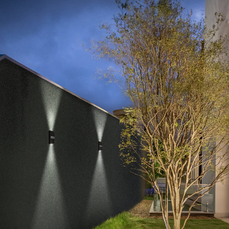 Naświetlacz LED Reflektor Zewnętrzny Lampa 10W 1000lm 4000K IP55 Biały Z Czujnikiem Ruchu i Zmierzchu Endura Ledvance