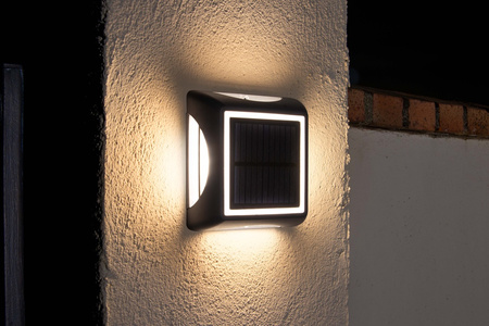 Lampa Solarna Ogrodowa Zewnętrzna Kinkiet Elewacyjny LED 1.2W 60lm 3000K IP65 Szary Endura Ledvance