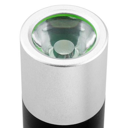 Latarka TOSHIBA MINI LED aluminiowa display 3x AAA