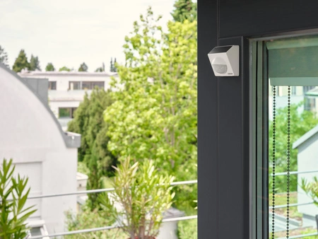 Inteligentny Zewnętrzny Czujnik Ruchu Biały Osram SMART+ WiFi