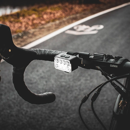 Lampka Latarka Rowerowa Przednia 8xLED USB-C 10 Trybów 900lm IPX6 VAYOX