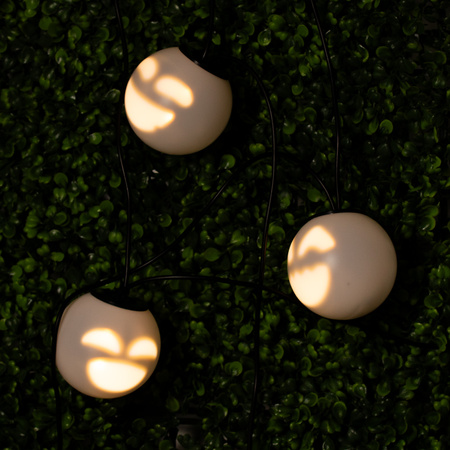 Girlanda świąteczna 8x LED bateryjna dekoracyjna bałwanki duszki 4,33m grająca biała +USB C