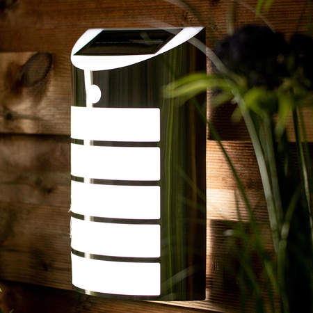 Kinkiet Solarny Lampa Elewacyjna Ogrodowa LED SAFFO 6000K Czujnik Ruchu