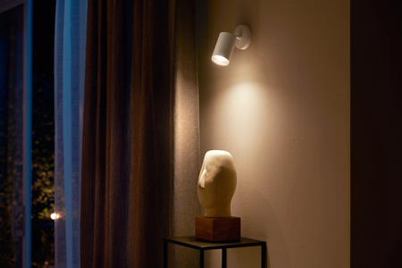 Lampa Ścienna Sufitowa LED Reflektor 4.2W 400lm IP20 White and Color Ambiance RGB + TW Biała Inteligentna SMART Zigbee Bluetooth Fugato Philips HUE